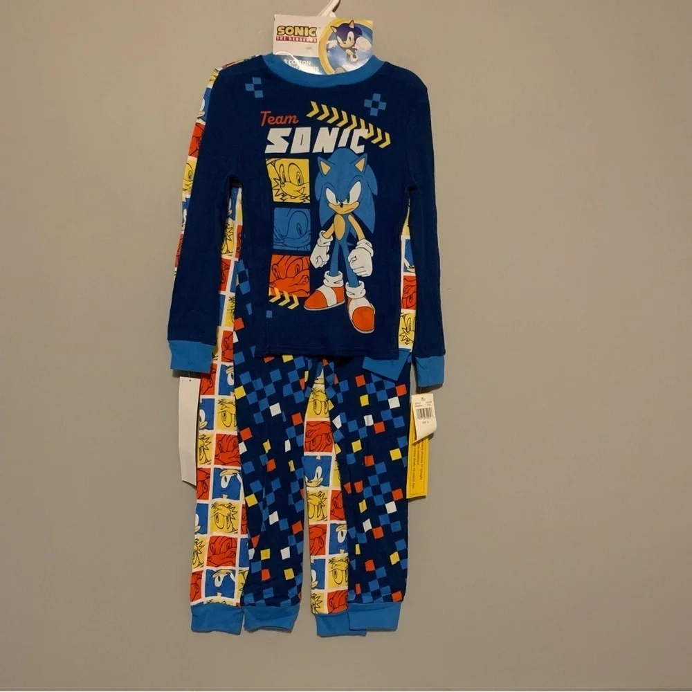 NWT. SONIC Kids 4Pc Pajama Set